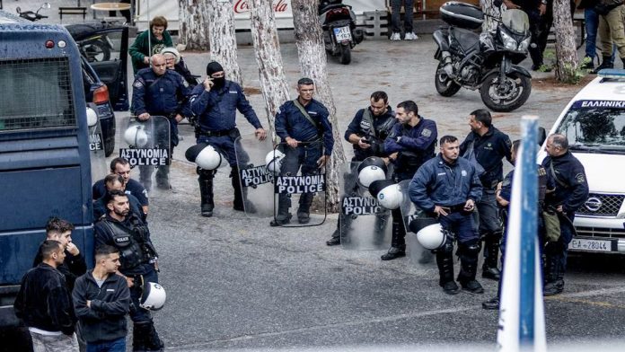 greece-police-6906c917d7dcb