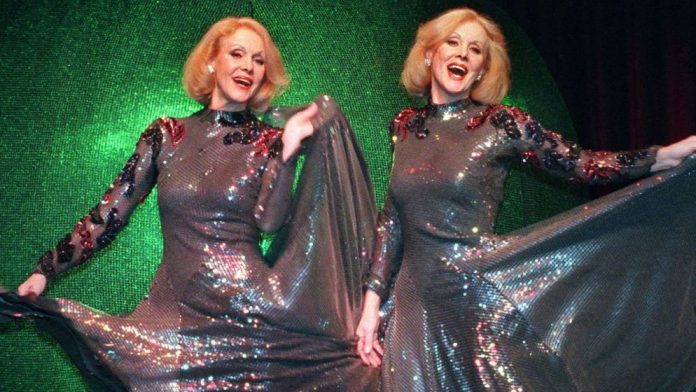 kessler-twins-6921c6bab6abf