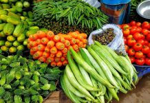 শীত এলেও বেশির ভাগ সবজির দাম ৬০-৮০ টাকার ঘরে