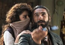 বক্স অফিসে ঝড়, দুই দিনেই ৫০ কোটি পেরিয়ে ‘ধুরন্ধর’