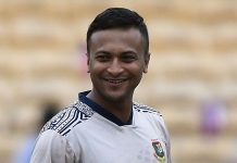 দেশের মাটিতে পূর্ণাঙ্গ সিরিজ খেলে অবসর নিতে চান সাকিব