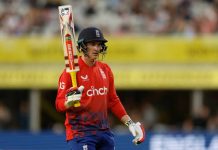 আইপিএল থেকে কেন নিষিদ্ধ হলেন ইংলিশ তারকা