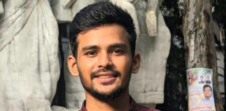 বিদায়ি ক্যাবিনেট সভা থেকে বেরিয়ে যা বললেন আসিফ মাহমুদ