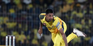 আইপিএল নিলামে মুস্তাফিজকে কিনতে পারে যে দুই দল