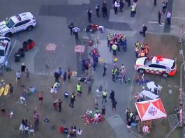 সিডনিতে ইহুদি ধর্মীয় অনুষ্ঠানে বন্দুকধারীর গুলি, নিহত অন্তত ১০