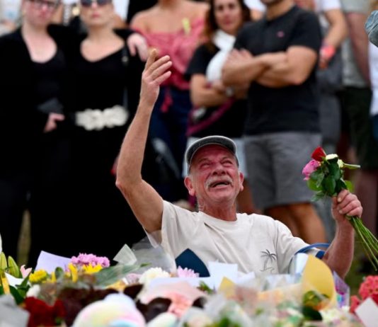 সিডনিতে হামলাকারীরা আইএস-এর মাধ্যমে অনুপ্রাণিত : পুলিশ