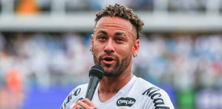 বিশ্বকাপে খেলার লক্ষ্যে নতুন চুক্তিতে বড় অগ্রগতি নেইমারের