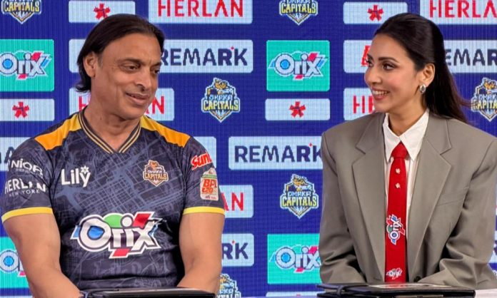 1765968917-258d07fa74d64a3da8fad5ff048ef0ec