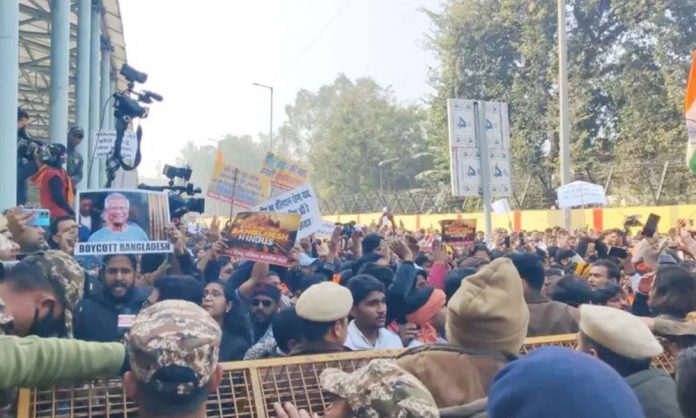 1766482263-ec2a45abd6efa22156716217ba6e4082