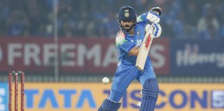 নব্বইয়ের ঘরে কতবার আউট হয়েছেন কোহলি