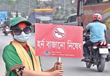 অযথা হর্ন বাজানো শুধু বিরক্তিকর নয়, এটি শাস্তিযোগ্য অপরাধ : পরিবেশ উপদেষ্টা