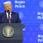 সমঝোতায় পৌঁছাতে ইরানকে ১০ দিন সময় দিলেন ট্রাম্প