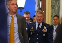 ইরানে হামলা বিপজ্জনক হতে পারে, ট্রাম্পকে সতর্ক করলেন মার্কিন শীর্ষ জেনারেল