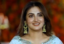 ভাইরাল ক্লিপ নিয়ে মুখ খুললেন জনপ্রিয় অভিনেত্রী হিবা বুখারী