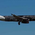 কেন দীর্ঘদিনের রীতি ভেঙে কালো রঙ ধারণ করল এয়ার নিউজিল্যান্ড