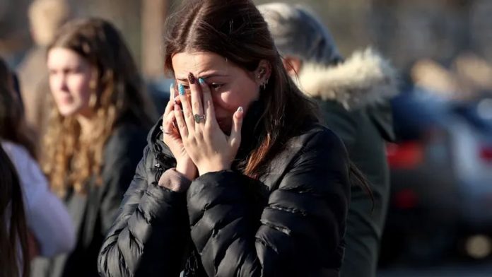 woman-crying-6993d9762ce39