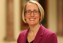 নতুন সরকারের সঙ্গে কাজ চালিয়ে যাওয়ার আগ্রহ ব্রিটিশ হাইকমিশনারের