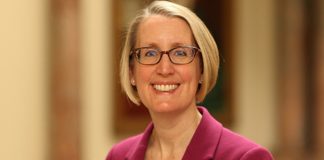 নতুন সরকারের সঙ্গে কাজ চালিয়ে যাওয়ার আগ্রহ ব্রিটিশ হাইকমিশনারের