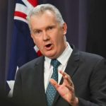 ট্যুরিস্ট ভিসায় ইরানিদের প্রবেশে অস্ট্রেলিয়ার সাময়িক নিষেধাজ্ঞা