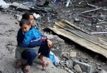 গাজায় ইসরাইলি হামলায় ৯ পুলিশসহ নিহত ১৩