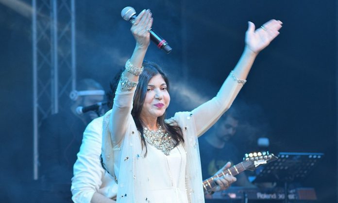 1774943525-47ceb5993257f28544ee85a41d184e3c