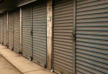 দোকানপাট বন্ধে সরকারি সিদ্ধান্তই বহাল