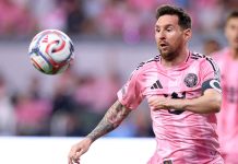 নতুন ঘরে প্রথম গল্প লিখলেন মেসি