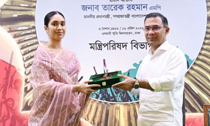 1776344014-173e9d4848c7cf15741a177b81744464