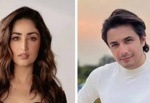 ইয়ামি গৌতমকে প্রকাশ্যে অস্বস্তিতে ফেলেন পাক অভিনেতা