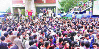 বিচার দাবিতে ক্ষোভে ফুঁসছে মানুষ