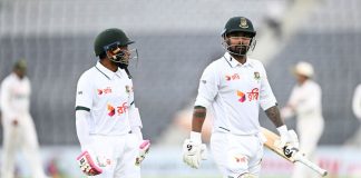 ২৪৯ রানের লিড নিয়ে মধ্যাহ্নভোজে বাংলাদেশ