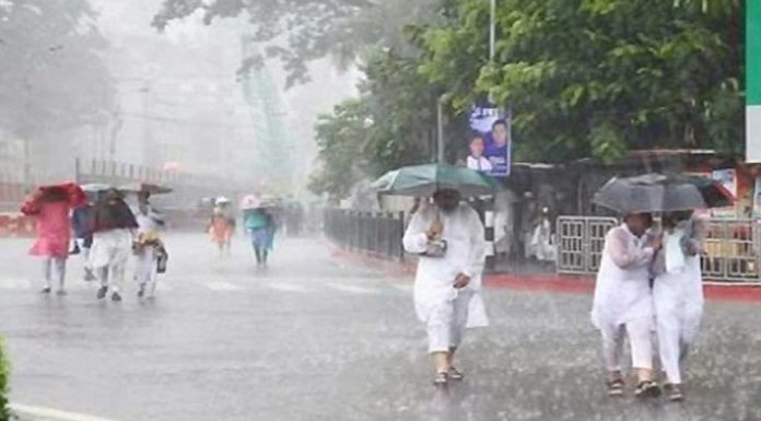 ঈদের ছুটিজুড়ে বৃষ্টি, কমবে তাপমাত্রা