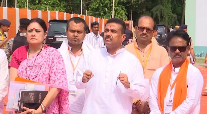 ‘অবৈধ বাংলাদেশিদের’ দ্রুত পশ্চিমবঙ্গ ছাড়ার হুঁশিয়ারি শুভেন্দুর
