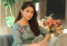 গরুর হাটে কেঁদে অস্থির মেহজাবীন