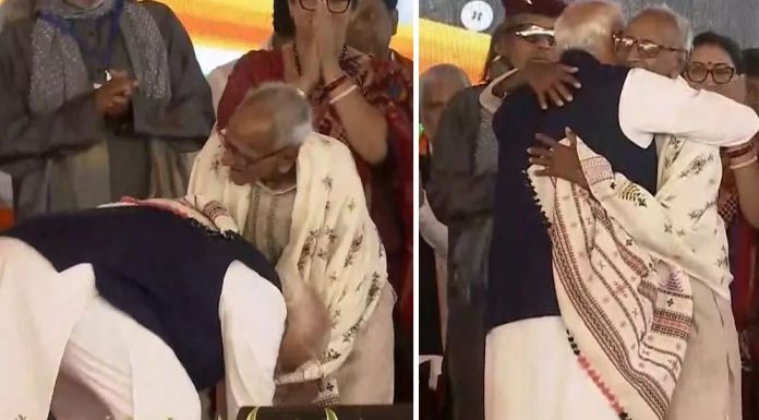 ৯৭ বছর বয়সি মাখন লালের পা ছুঁয়ে প্রণাম করলেন মোদি, কে এই নেতা?