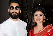 দাম্পত্য জীবনের ইতি টানছেন অভিনেত্রী মৌনী রায়