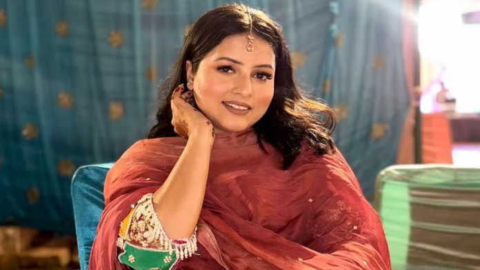 punjabi-singer-6a0c864643180