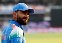 চোট পাওয়া কোহলির জায়গায় লড়াইয়ে তিন ব্যাটার