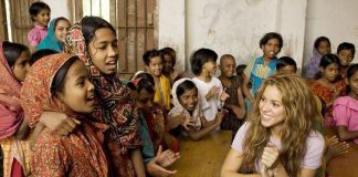বাংলাদেশে এসে যে কারণে কেঁদেছিলেন শাকিরা