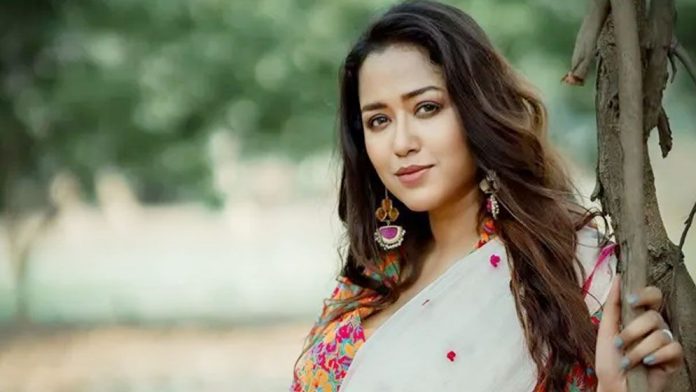 Shohini-6a316c8485b31