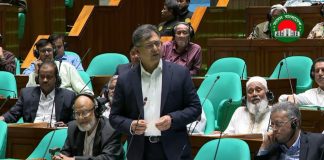 ইসলামী ব্যাংক নির্বাচনের আগে একটি দলকে ১১ হাজার কোটি টাকা দিয়েছে: স্বরাষ্ট্রমন্ত্রী