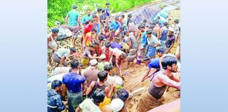 ভারি বর্ষণ পাহাড়ধস ও উজানের ঢল আবার সেই কান্না