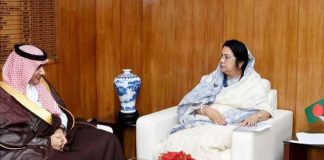 বাংলাদেশি হজযাত্রীদের ব্যয় কমানোর অনুরোধ, সৌদি রাষ্ট্রদূতের ইতিবাচক আশ্বাস