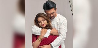 ‘হ্যাপিলি ম্যারিড’ লিখে কেয়া পায়েলের ফেসবুক পোস্ট