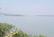 মিয়ানমারে ভয়াবহ বিস্ফোরণ, টেকনাফ সীমান্তে আতঙ্ক