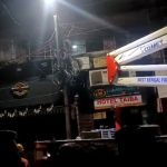 নিহতদের মধ্যে বাংলাদেশি নাগরিক থাকার আশঙ্কা কলকাতায় নিউমার্কেটের পাশের হোটেলে ভয়াবহ আগুন, নিহত ৯