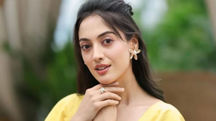 Aditi-Sharma-6a6f3bfca042d