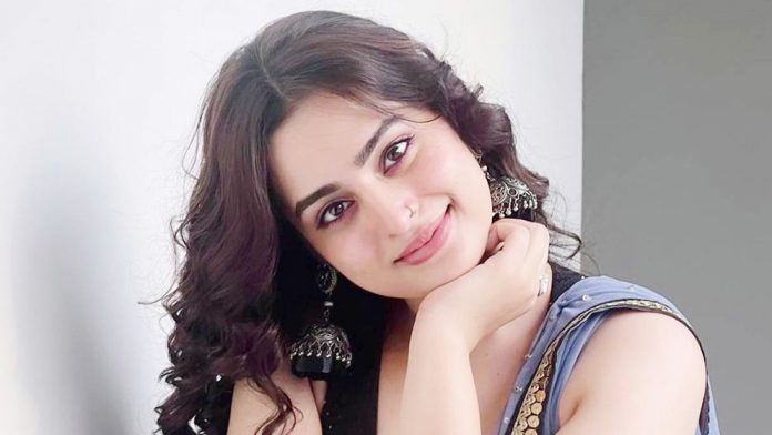Aysha-khan-6a87e4d06ae41