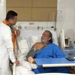 মিঠুন চক্রবর্তীকে দেখতে হাসপাতালে শুভেন্দু