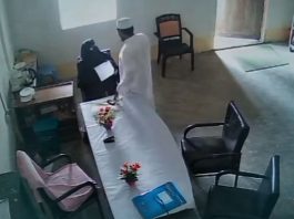 নারীর সঙ্গে মাদরাসা শিক্ষকের ভিডিও ফেসবুকে, ঘটনা তদন্তে কমিটি